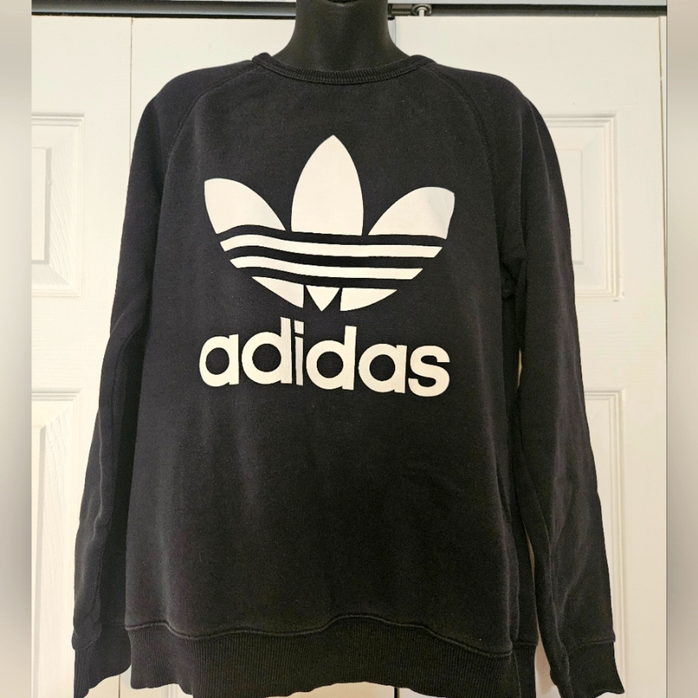 Adidas Sweatshirt